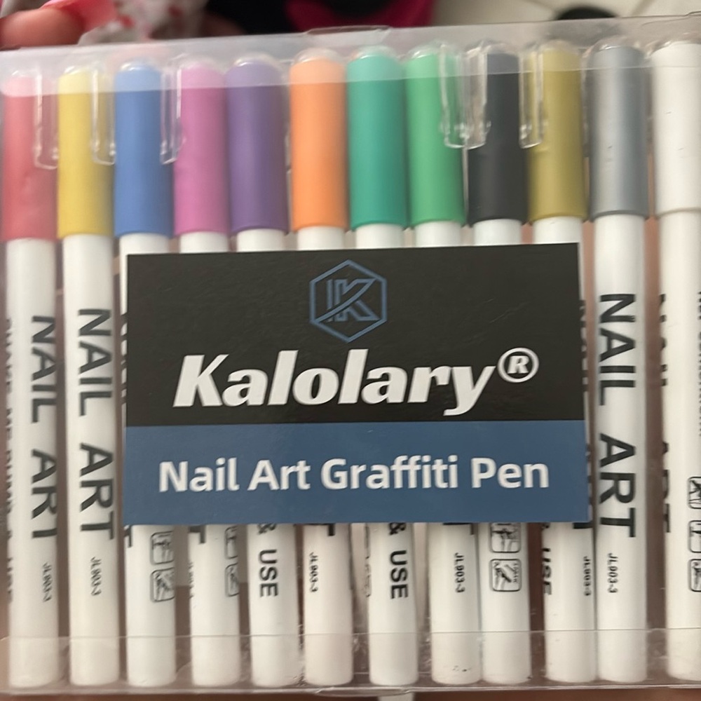 Nail gel markers